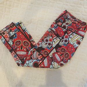 Constantly Varied Capri Leggings